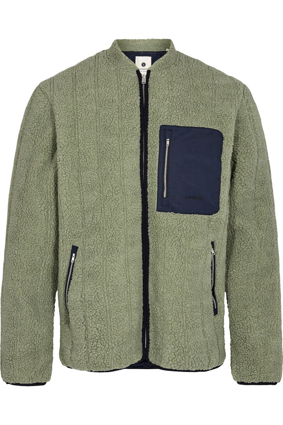 Juttu_FW23_Anerkjendt_Fleece Akbastian Quilt_JUTTU_€119,99 Juttu_FW23_Anerkjendt_Fleece Akbastian Quilt_JUTTU_€119,99