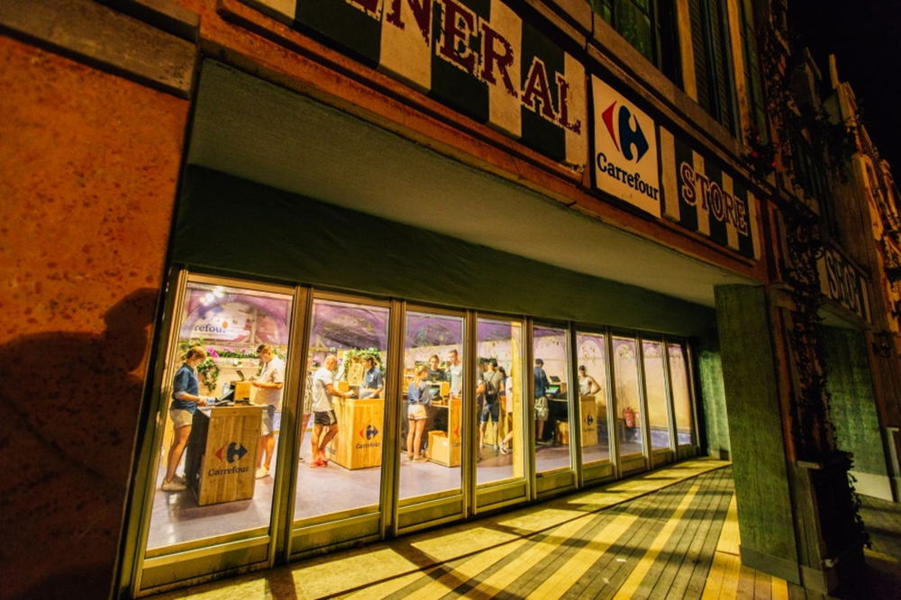 Carrefour x Dreamville Tomorrowland pop-up store 4
