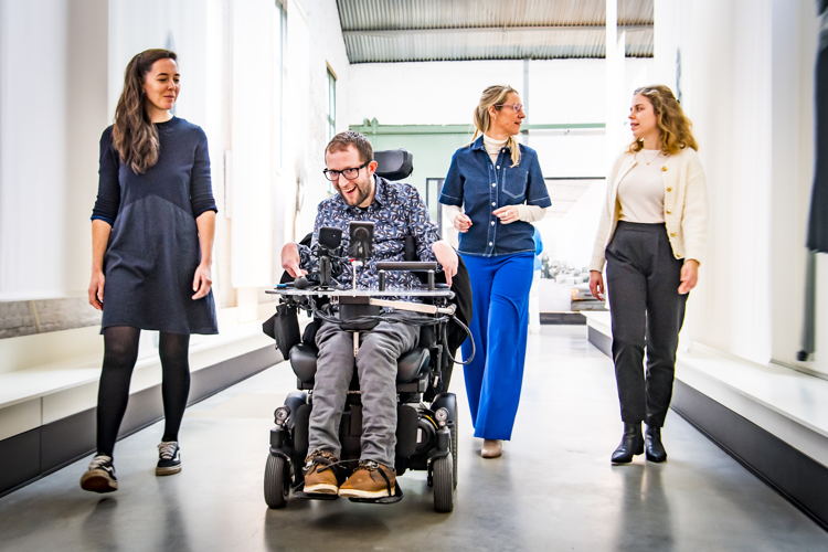 Vlnr: Laure Aelterman, Simon Verbruggen, Karen Moeskops, Ilse Van Steenlandt © Frederik Beyens
