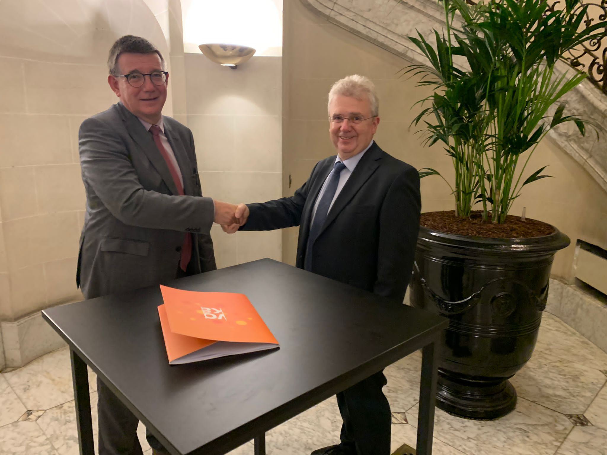 Ondertekening samenwerkingsovereenkomst Voka-Credendo