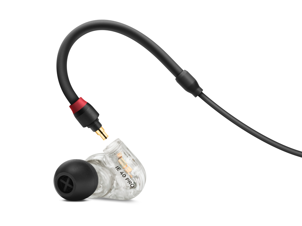Break-proof: The actual connection is inside the ear mould, greatly reducing the risk of cable breaks. Break-proof: The actual connection is inside the ear mould, greatly reducing the risk of cable breaks.