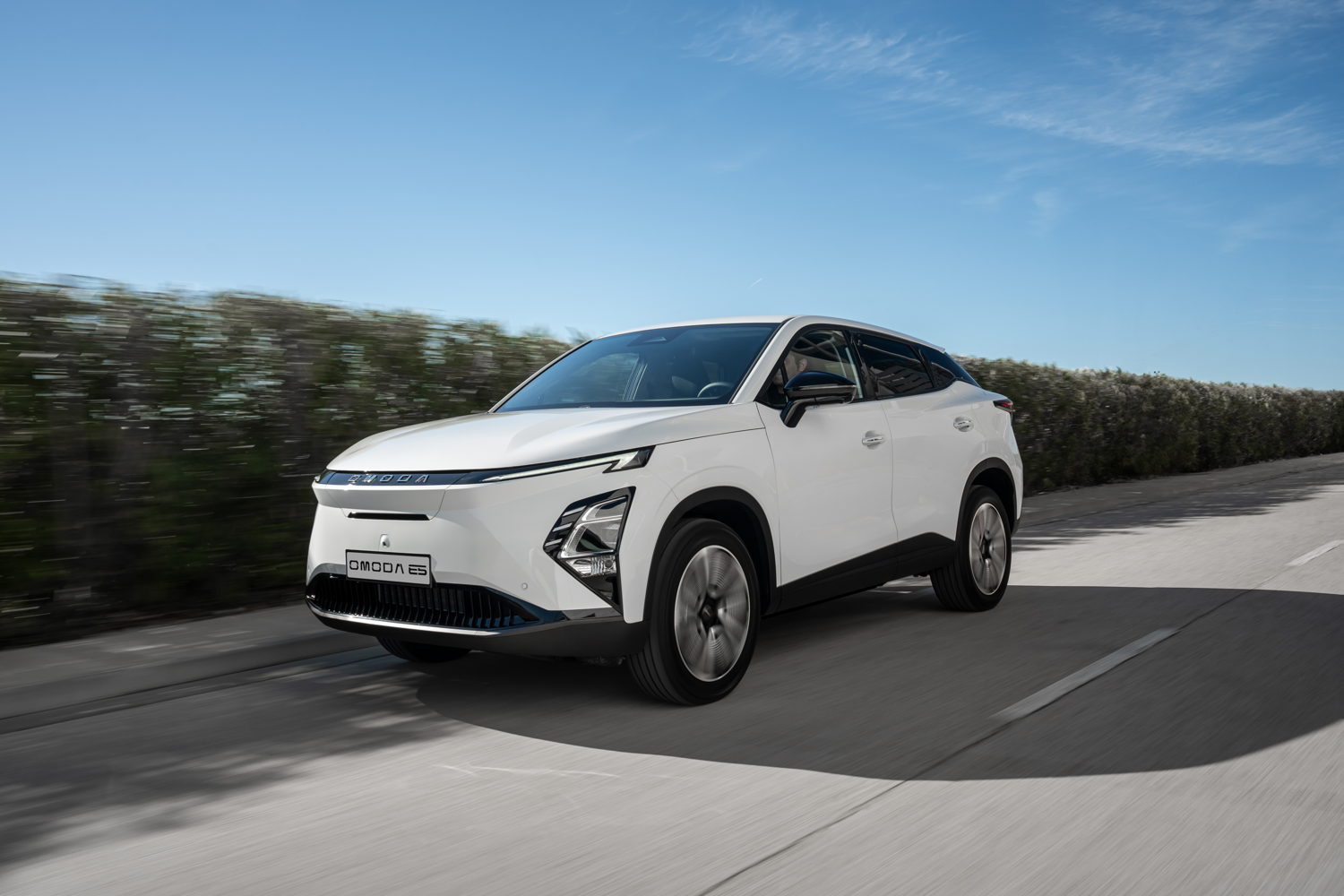 OMODA E5