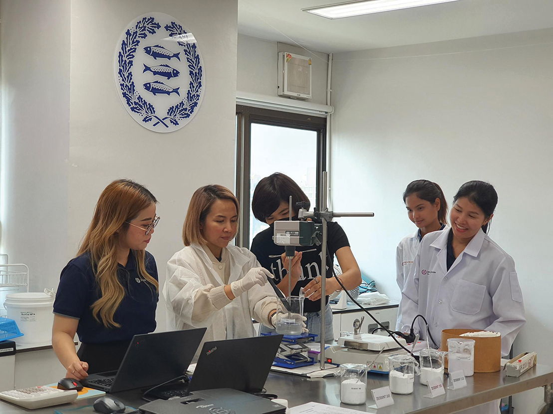 Our lab technical sales team demonstrating product prototypes at the Dental Care Solutions Roadshow in Bangkok.