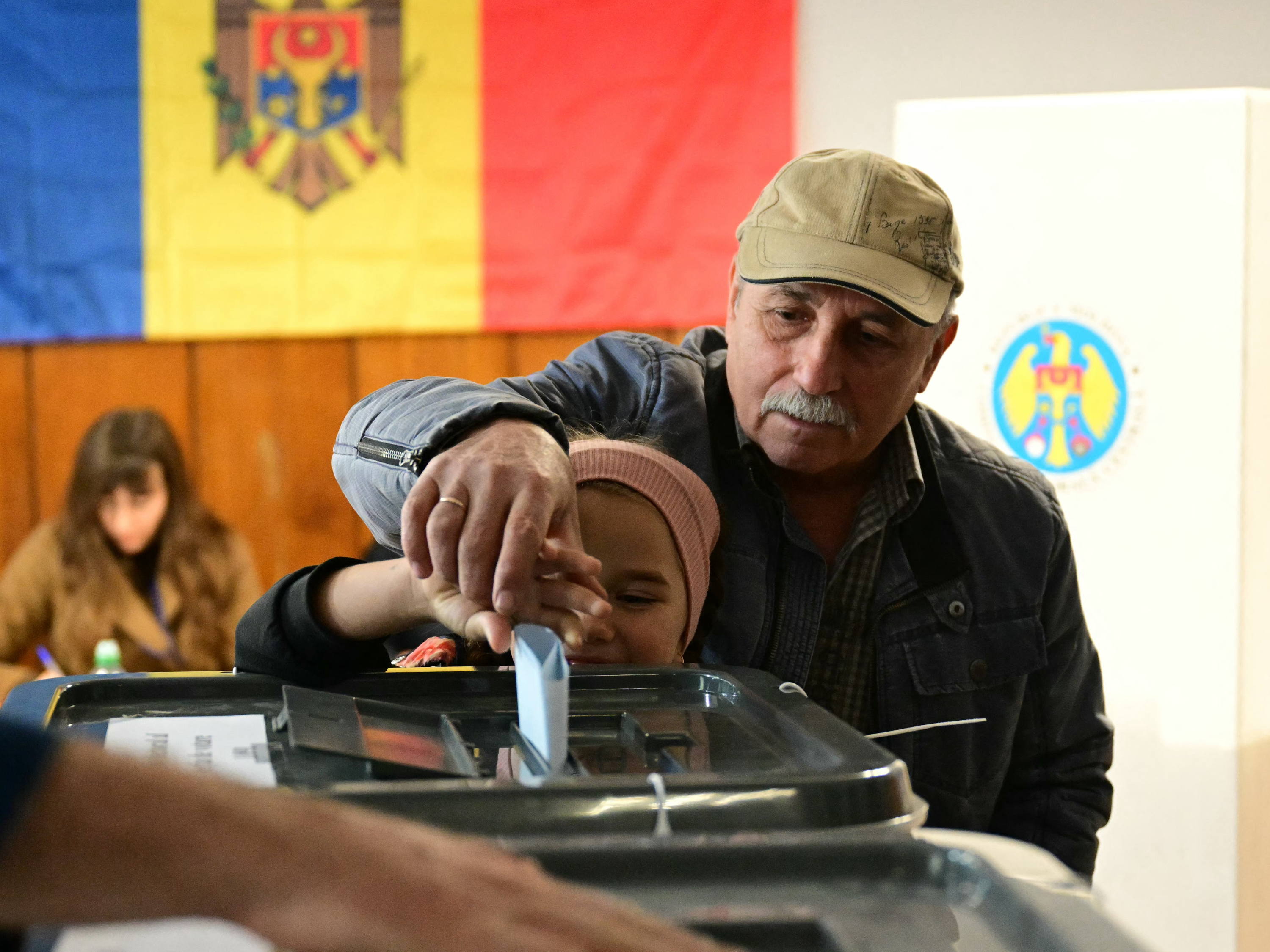 EU leaders welcome Moldova’s pro-European election result