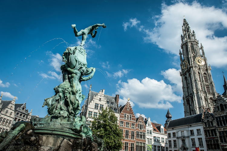 Grote Markt © Sigrid Spinnox
