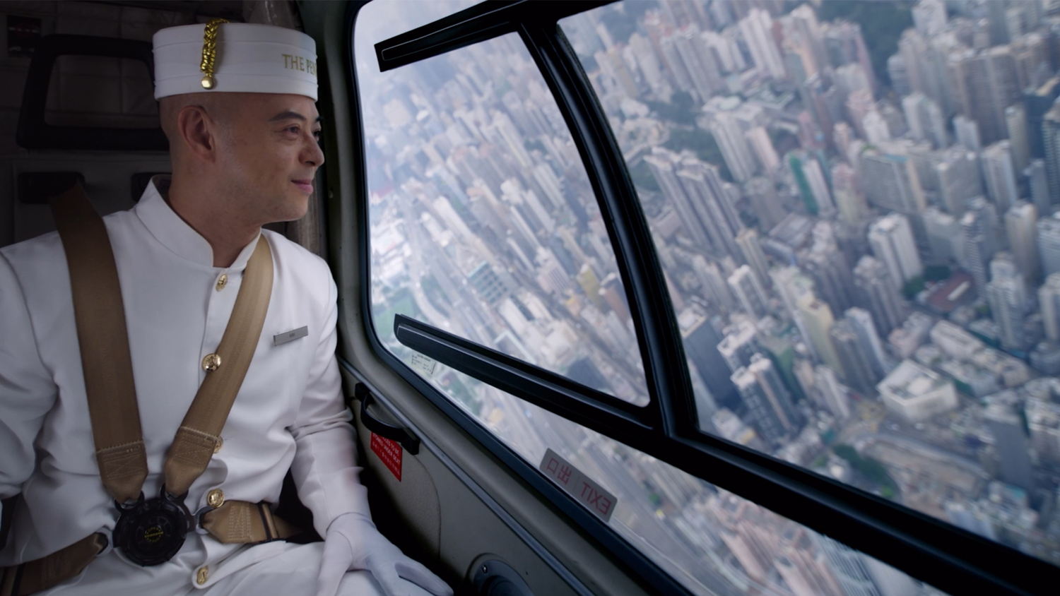 El inicio del viaje comienza con un paseo en helicóptero desde The Peninsula Hong Kong.