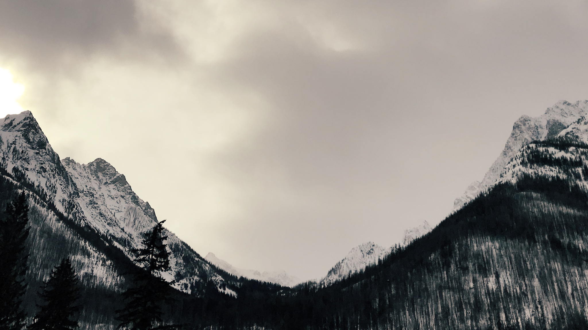 Washington state’s Eastern Cascades is a remote region surrounded by rugged mountains ​​
(Photo credit: Thomas Rex Beverly)