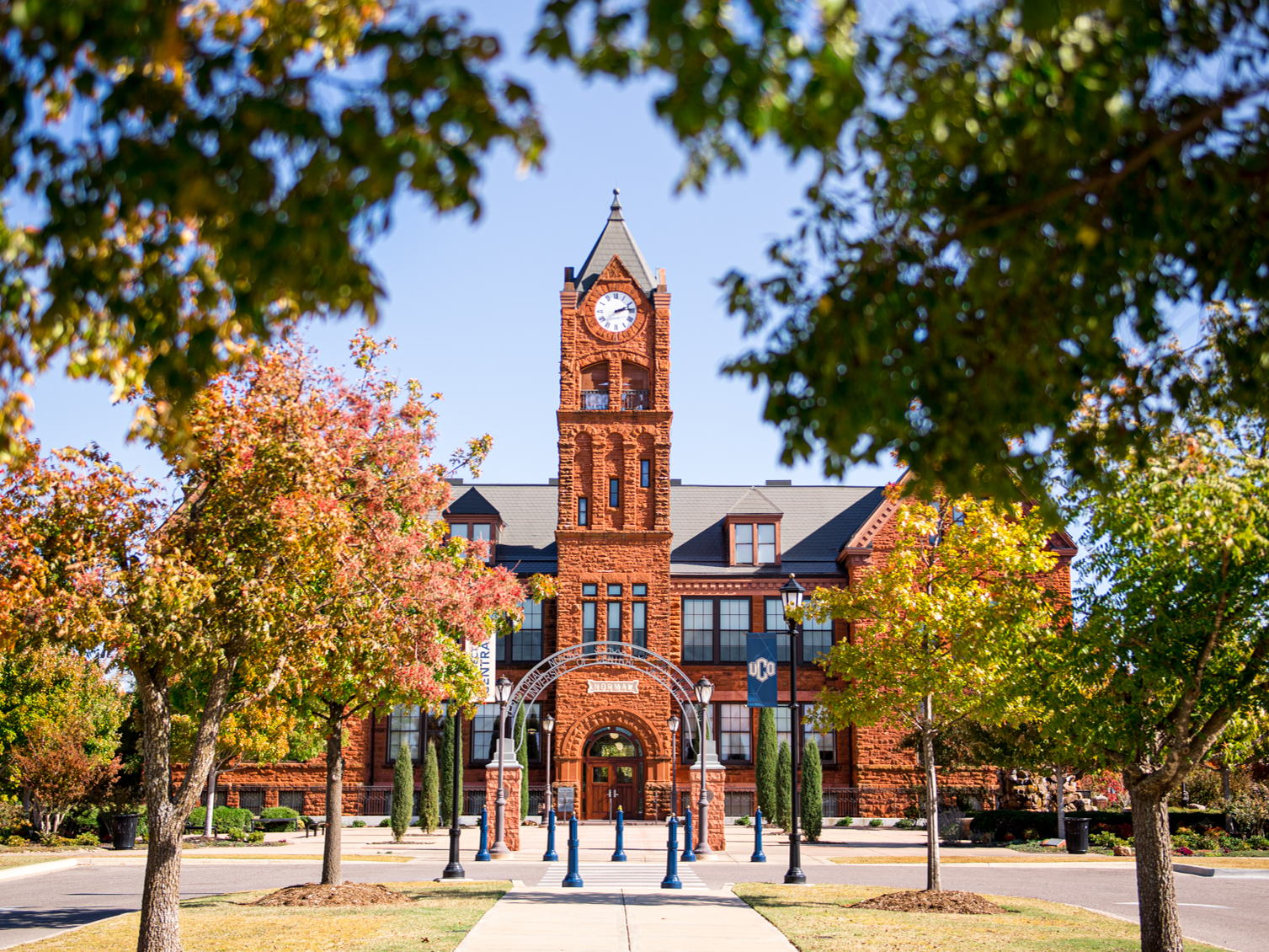 UCO Climbs Newsweek's Top Online Colleges List, Achieves 5-Star Rating