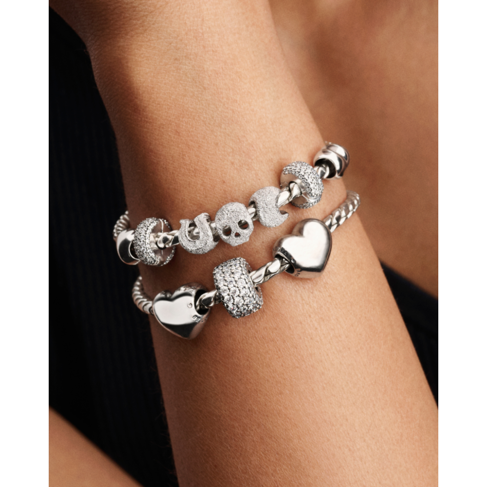 PEQUEÑOS SÍMBOLOS, GRANDES HISTORIAS: PANDORA PRESENTA MINI CHARMS