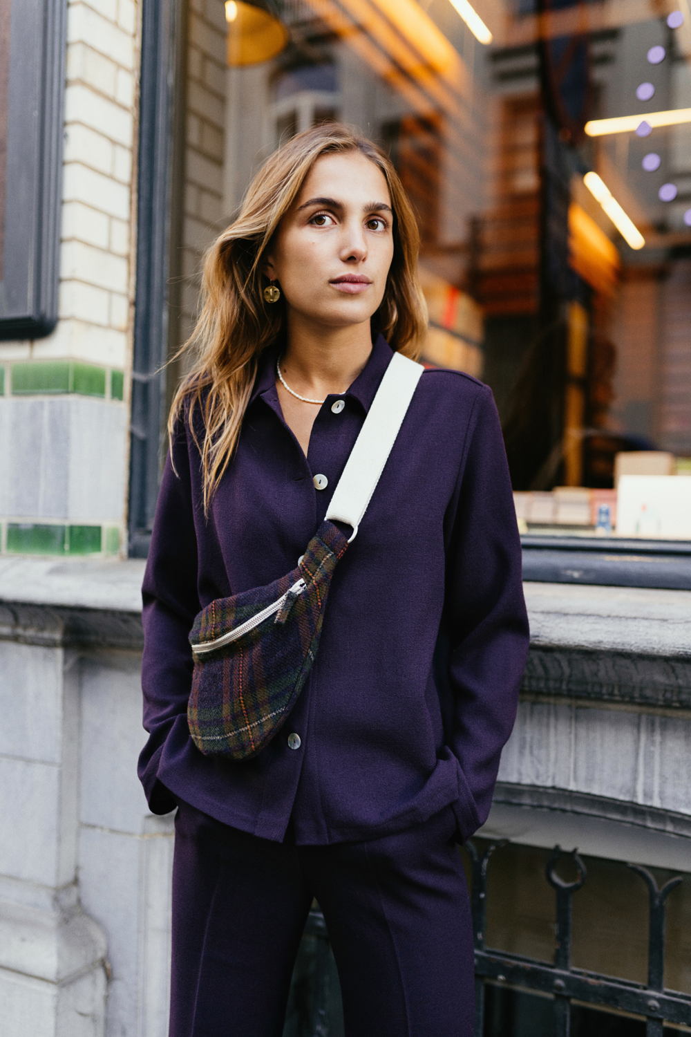 Mardi Editions - Blouse Olive Crepe Prune - 165€ + Banane Mardi Laine Tartan - 79€ .1