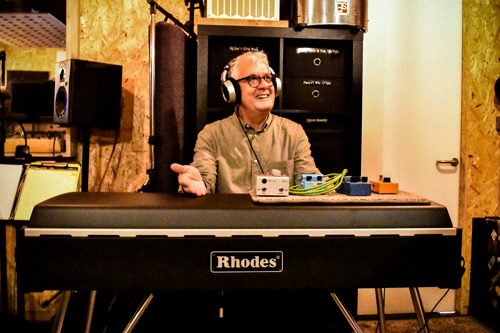 
Legendary Producer/Engineer Steve Levine Uncovers a New Leaf of Inspiration on His Baltic Jazz Recordings using Rhodes MK8 Piano