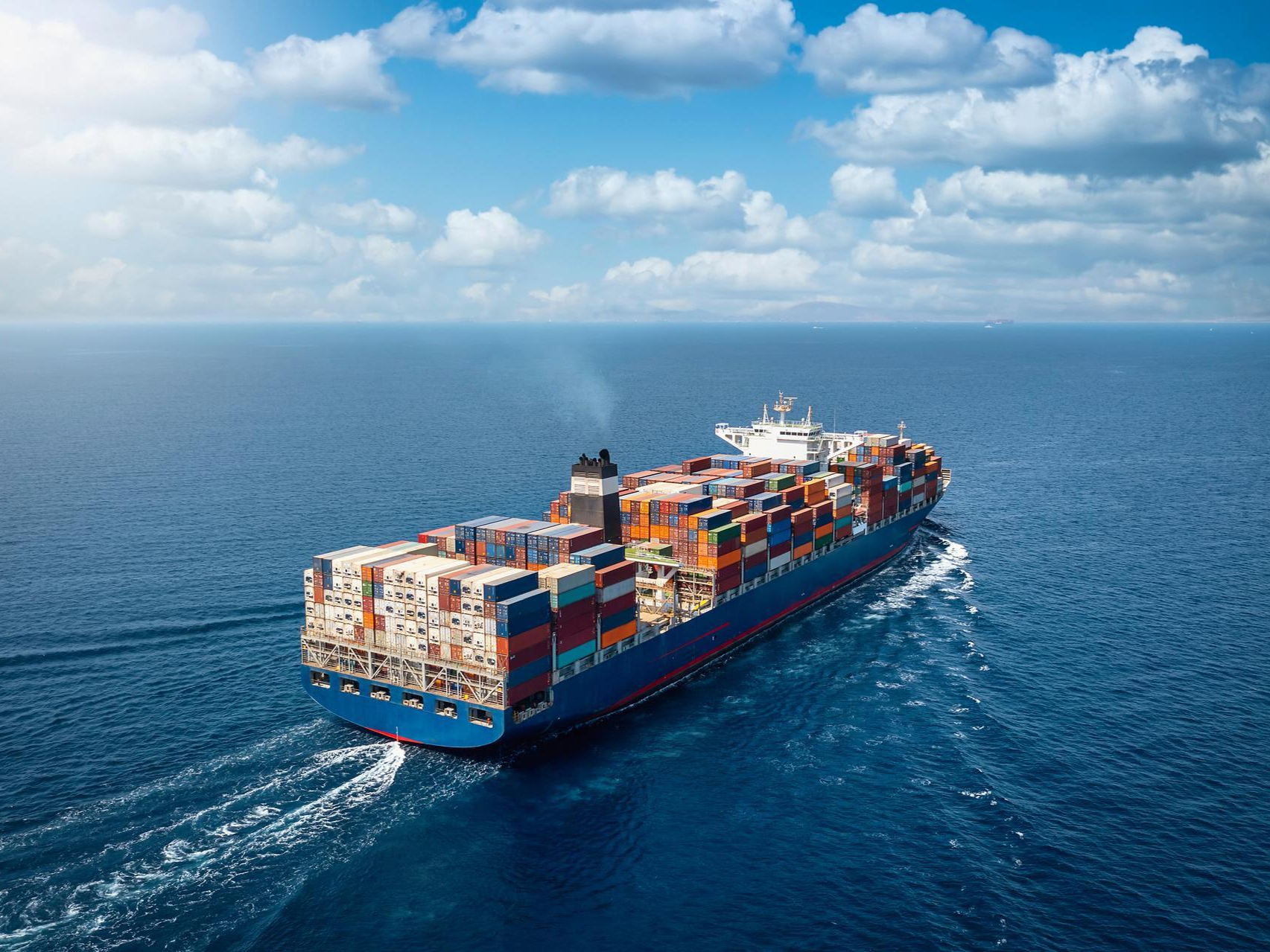Kuehne+Nagel y Nacora Blue transforman cada envío en acciones para contribuir a proteger los océanos