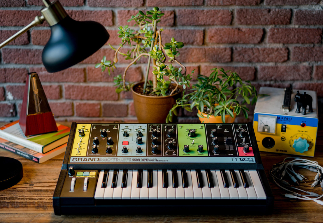 GRANDMOTHER: MOOG MUSIC DEBUTS NEW SYNTHESIZER AT MOOGFEST 2018