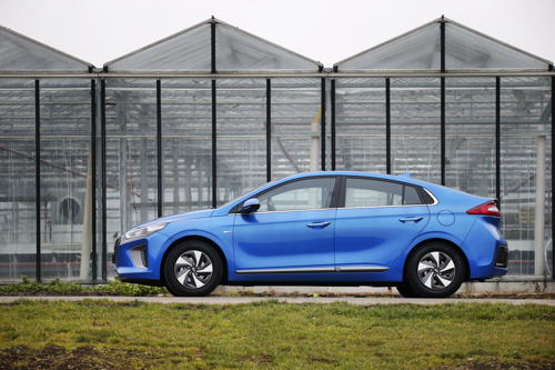 Hyundai IONIQ Hybrid