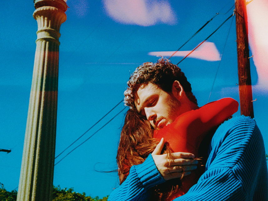 Lauv Releases New Video For Love Somebody