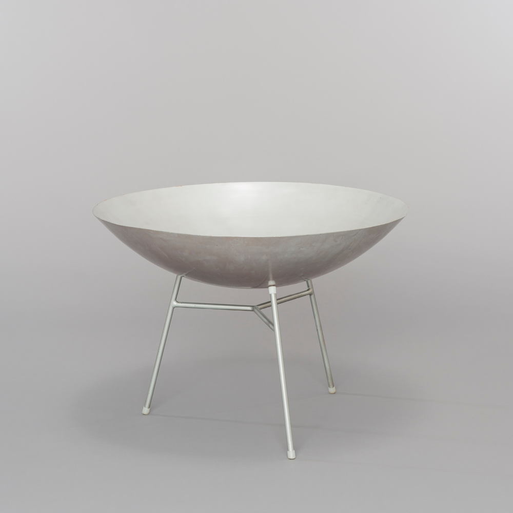 Water Lillies Bowl (1955) by Pierre Paulin presnted by Galerie Pascal Cuisinier. Courtesy of the Personal Collection of Pierre Paulin.