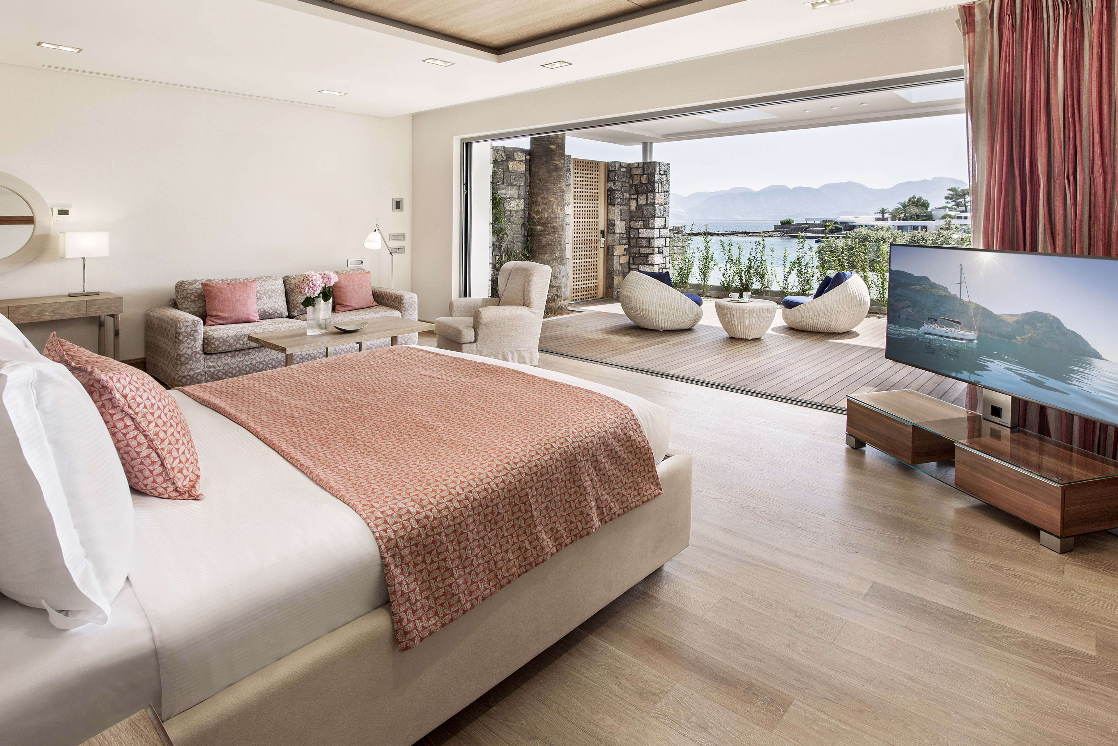 Elounda Beach Hotel & Villas- The Waterfront Dream Line