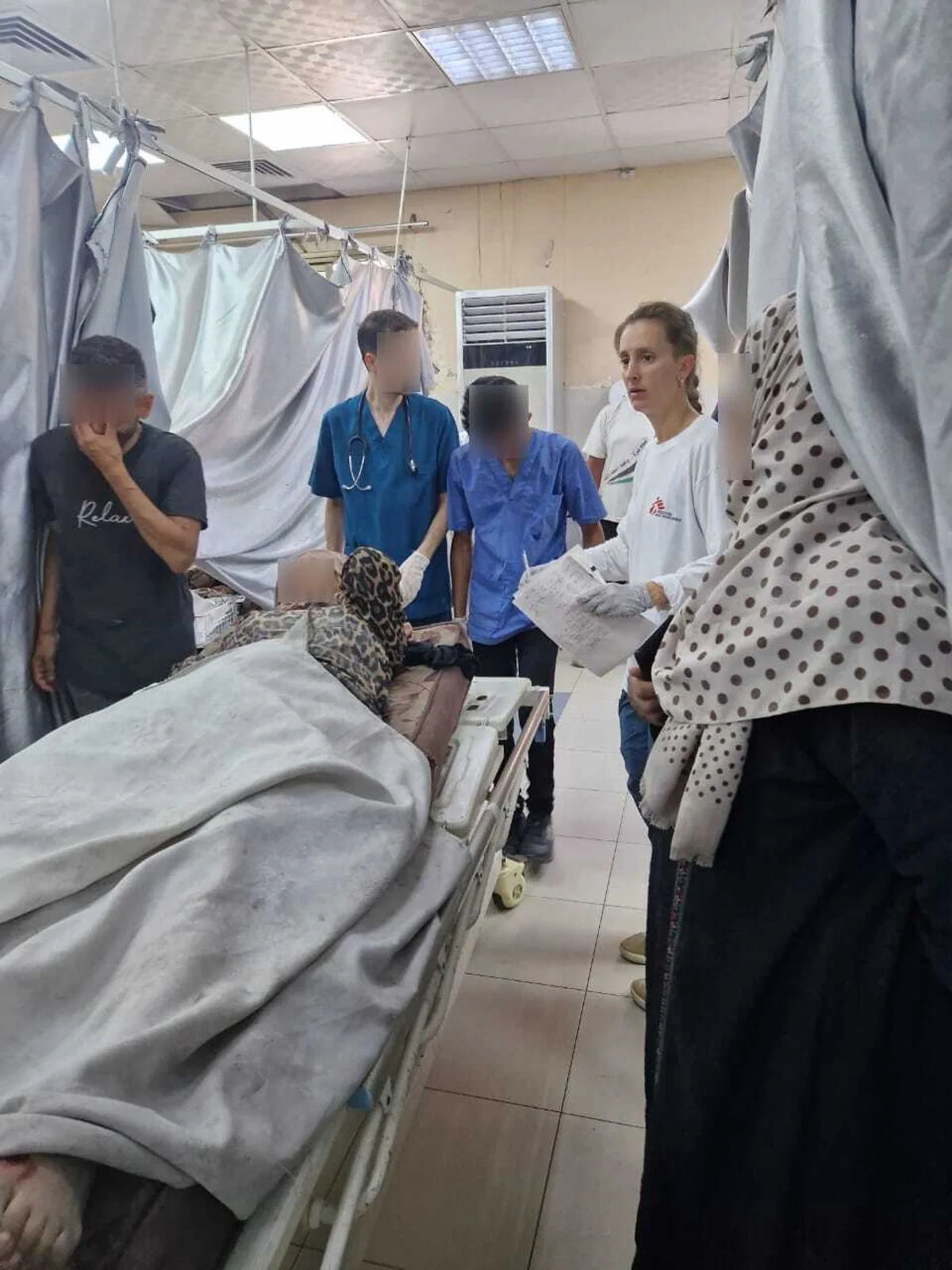 Llegada masiva de heridos al Hospital Nasser. Jan Yunis, 22 de julio de 2024. © MSF Llegada masiva de heridos al Hospital Nasser. Jan Yunis, 22 de julio de 2024. © MSF