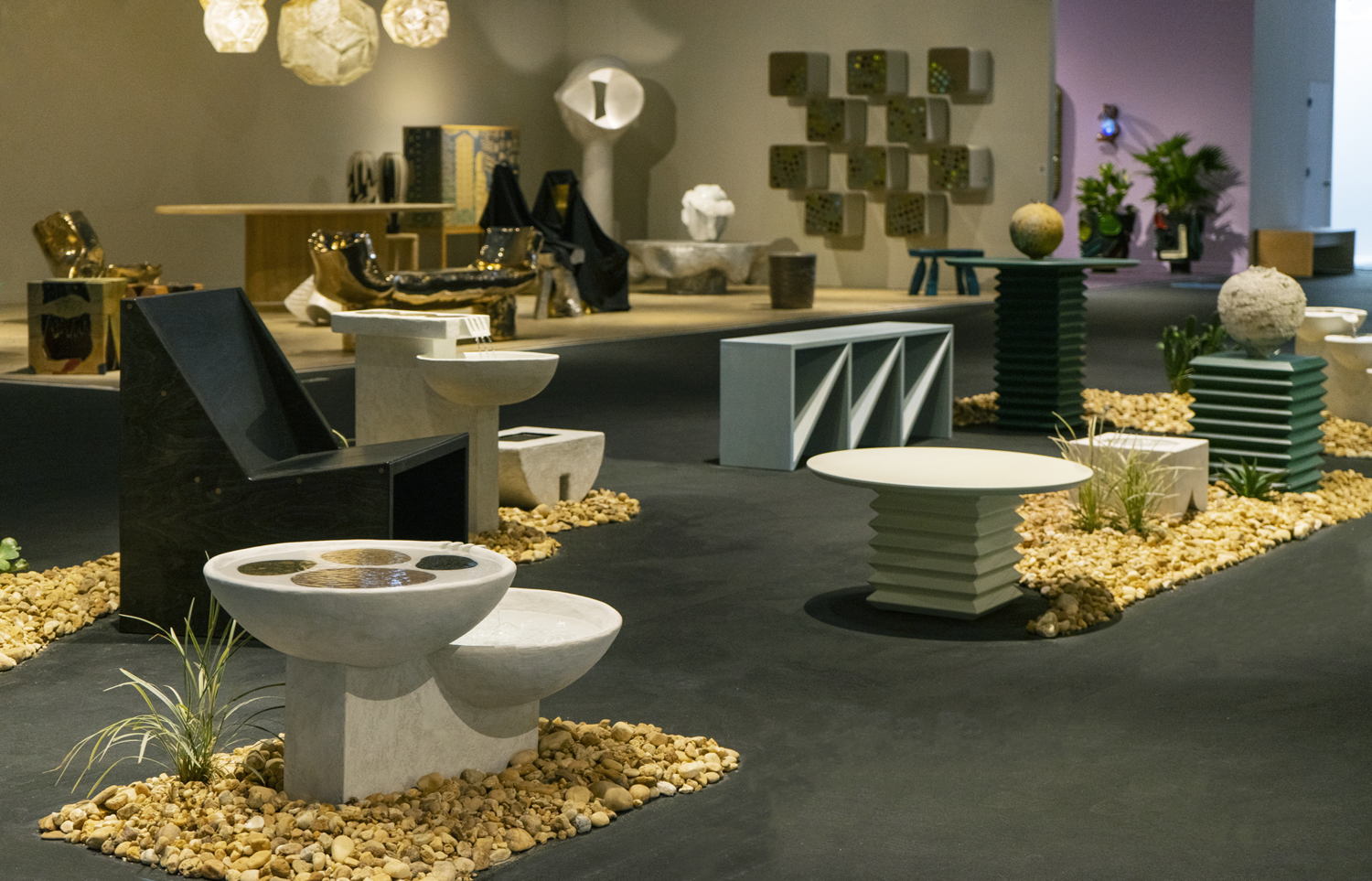 Stroll Garden Curio at Design Miami 2022. Courtesy of Stroll Garden.3