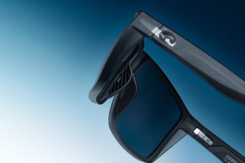 Rincon II in Matte Black with Blue Mirror 580G Lens