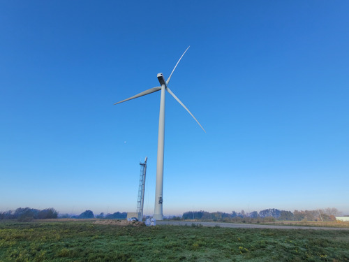 Luminus uses a smart radar in the Ghent port to map bird movements near wind turbines