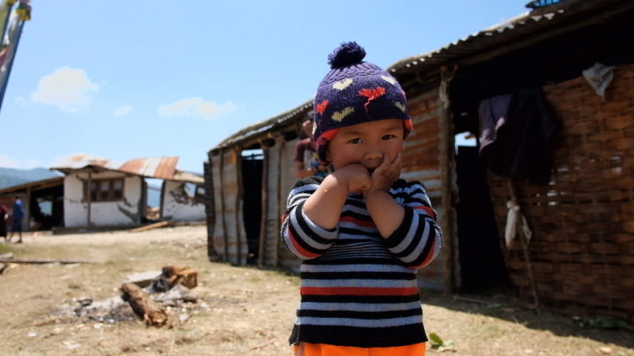 Eerste hulp in Nepal (c) VRT/Eén