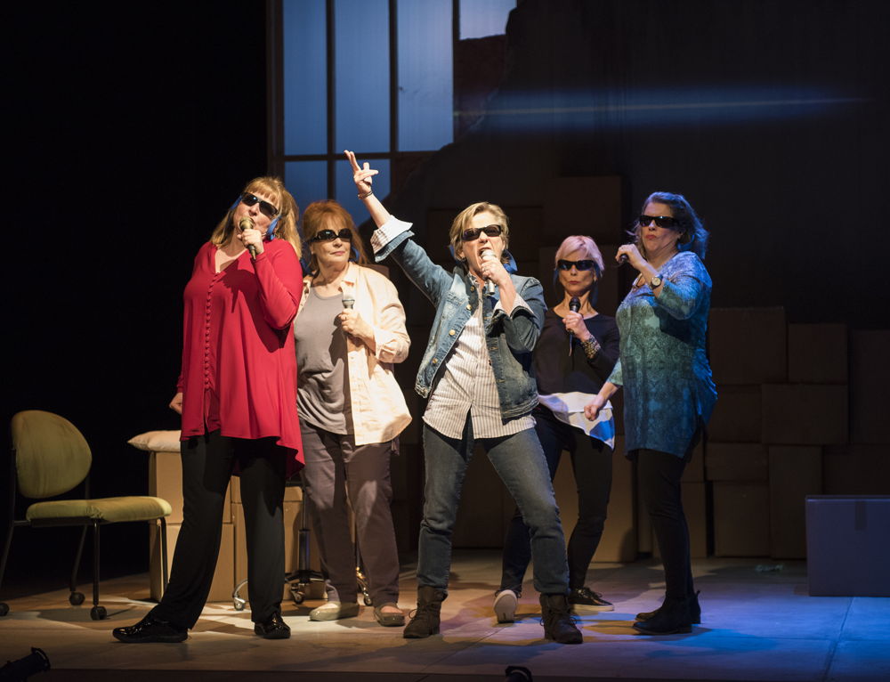 The cast of the 2016 production of Mom’s the Word: Nest ½ Empty. Set and costume design by Pam Johnson and lighting design by Marsha Sibthorpe. Photo by Emily Cooper