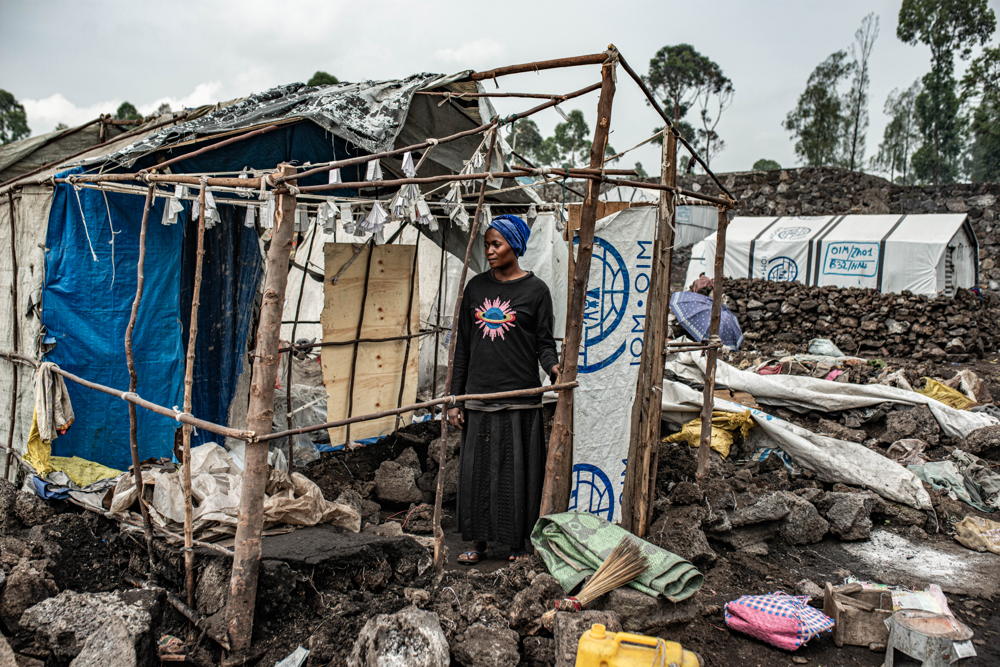 Title: To leave or stay in Bulengo camp Copyright: Daniel Buuma Countries: Democratic Republic of Congo Date taken / Date Recorded: 12 February, 2025 Caption / Description: Numerous internally displaced people in the Bulengo camp, located