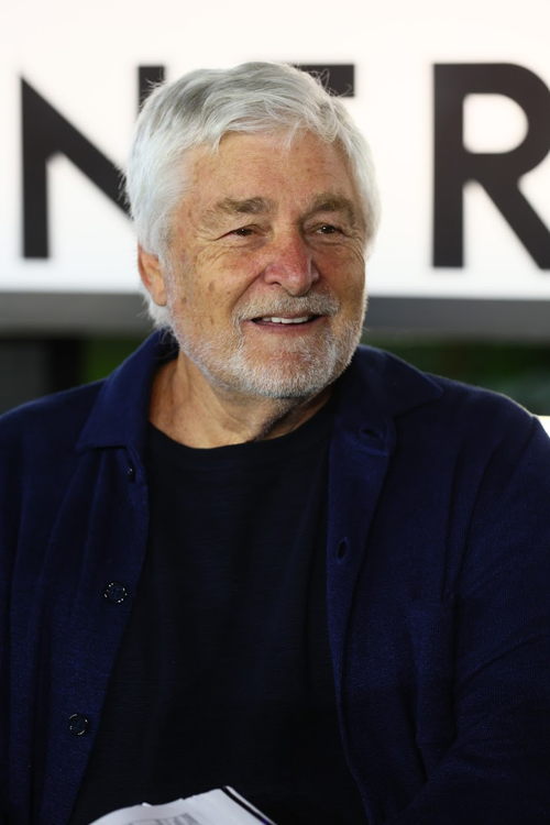 Richard Young (New Image Media)