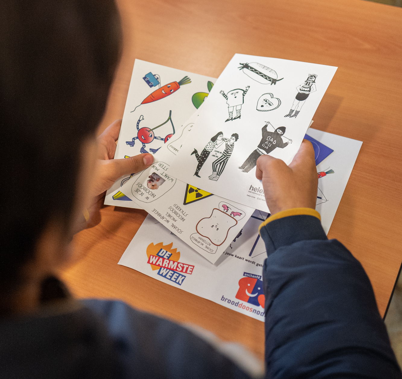 Lidl steunt Brood(doos)nodig met verkoop stickeractie ten voordele van De Warmste Week