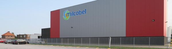 La plus grande coopérative laitière belge, Milcobel passe sa succursale de Schoten sous le marteau