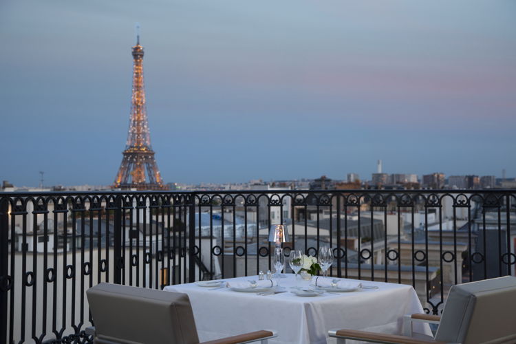 The Peninsula Paris, Dining Night