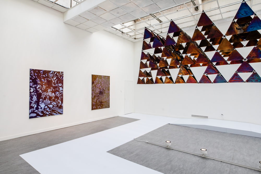 Installation view exhibition Colour. Seeing Beyond Pigment, 2025, Z33 House for Contemporary Art, Design & Architecture. Photo © Kobe Vanderzande Installation view exhibition Colour. Seeing Beyond Pigment, 2025, Z33 House for Contemporary Art, Design & Architecture. Photo © Kobe Vanderzande