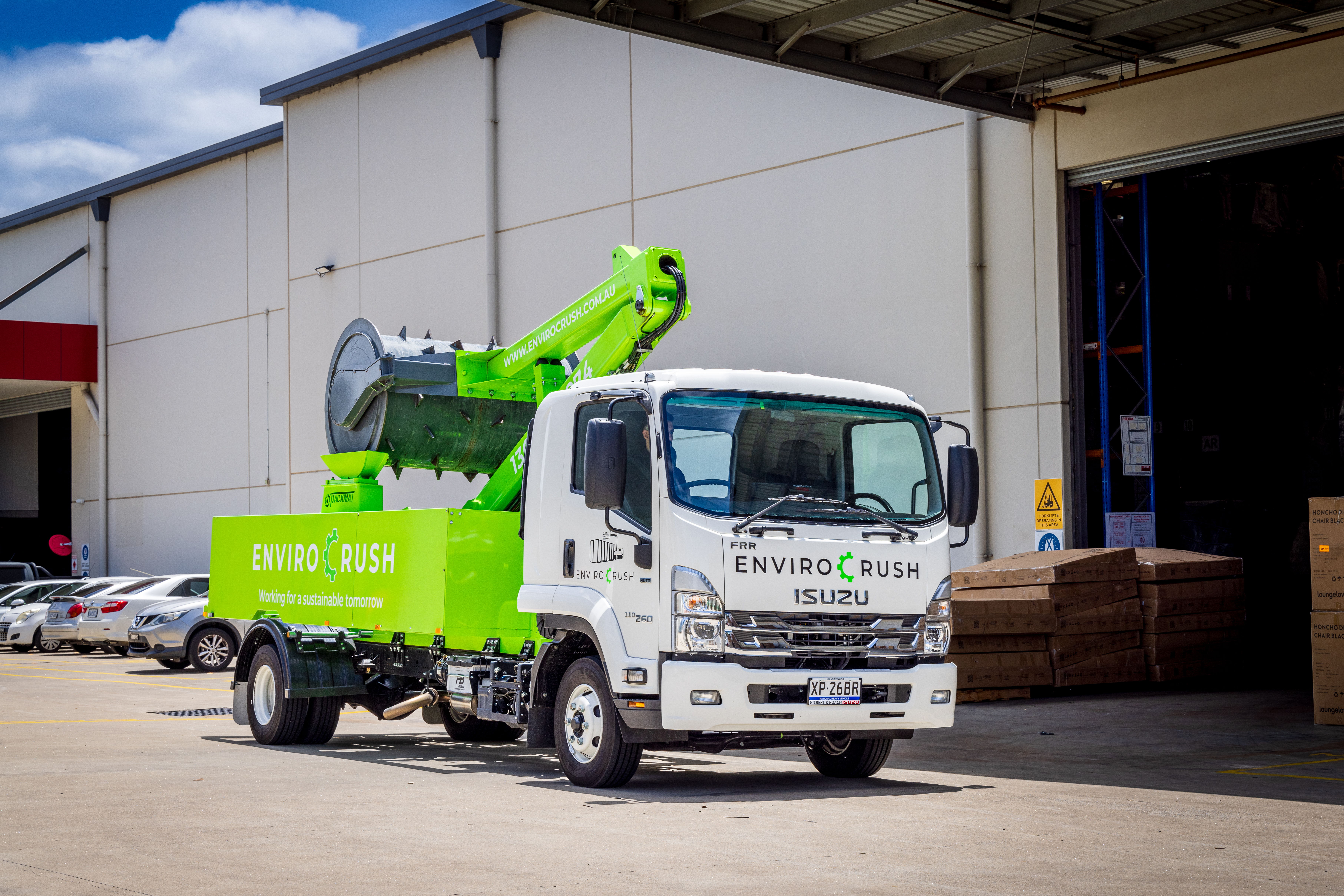 The Envirocrush Isuzu FRR 110-260 Auto