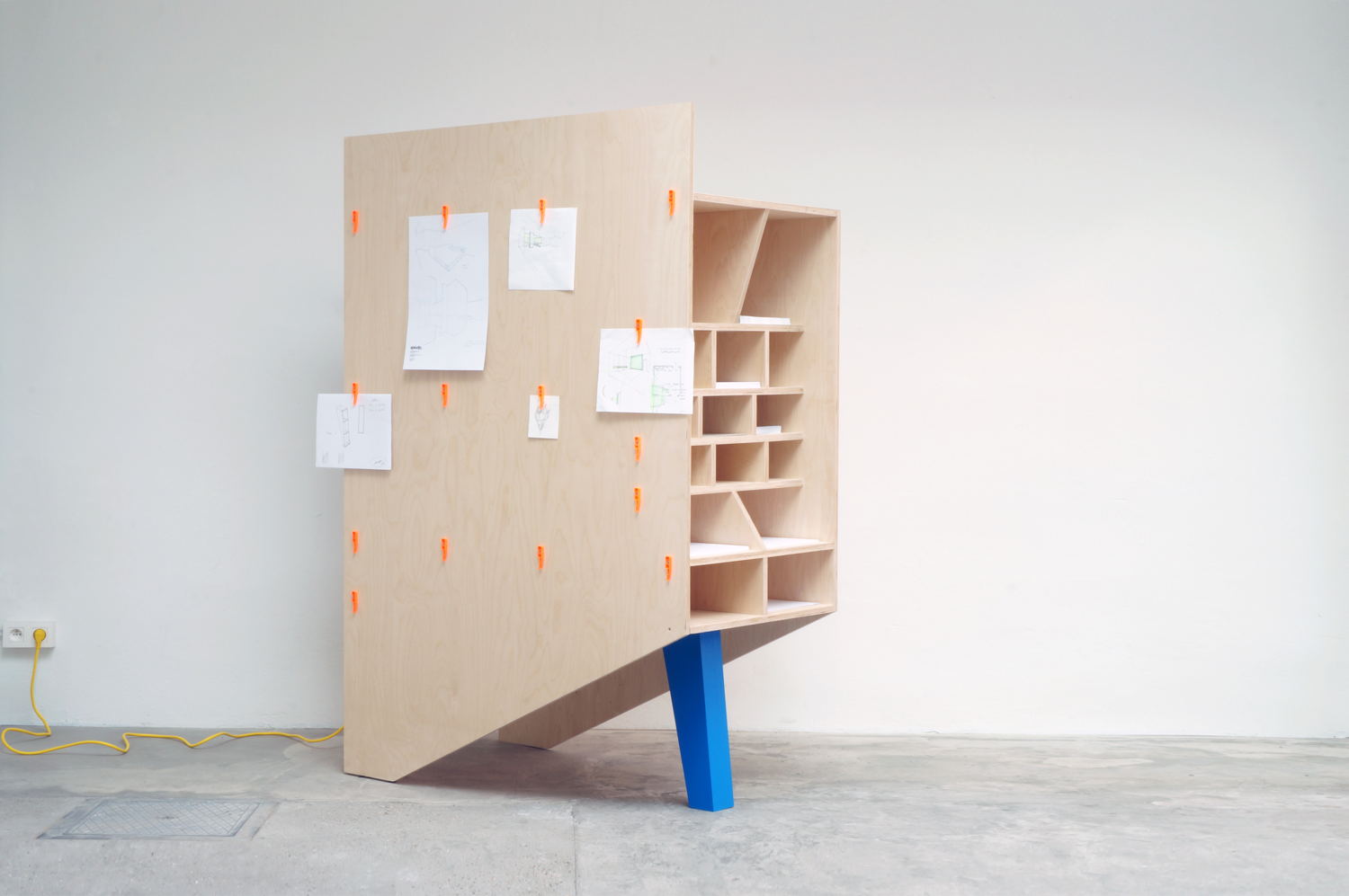 Shelf 3
Credit: ajstudio