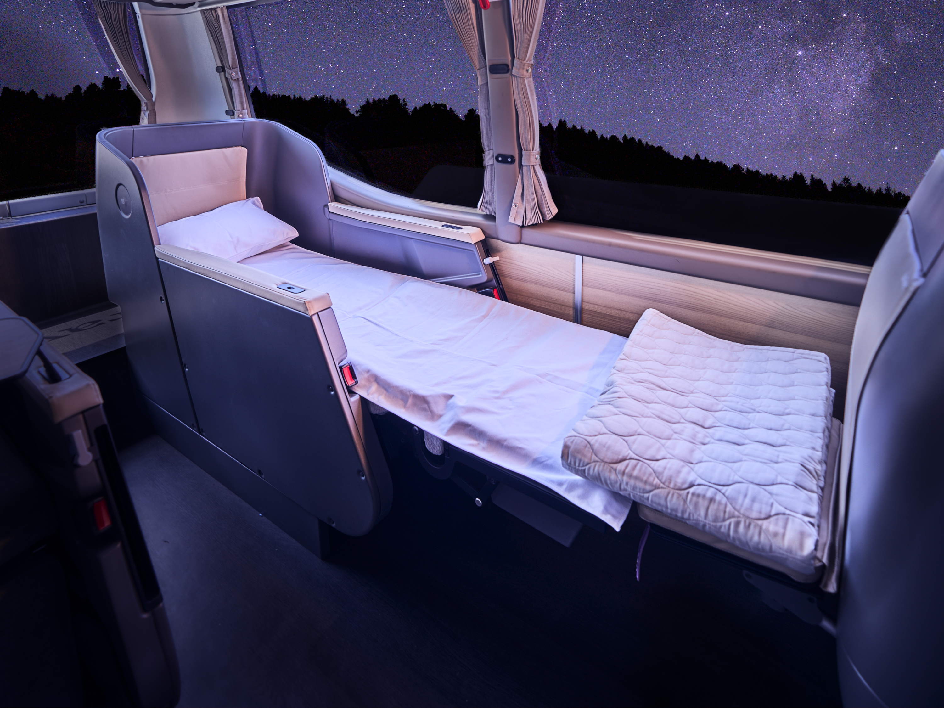 Luxury sleeper bus to take passengers from Brussels to Switzerland