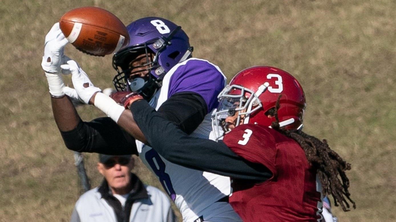 CJ Jones (3) in action with the Reddies \ Photo Courtesy: Henderson State Athletics