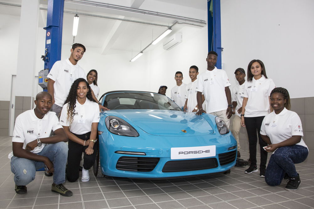 Centro de Capacitación y Reclutamiento Sudafricano de Porsche en Ciudad del Cabo (Sudáfrica).
