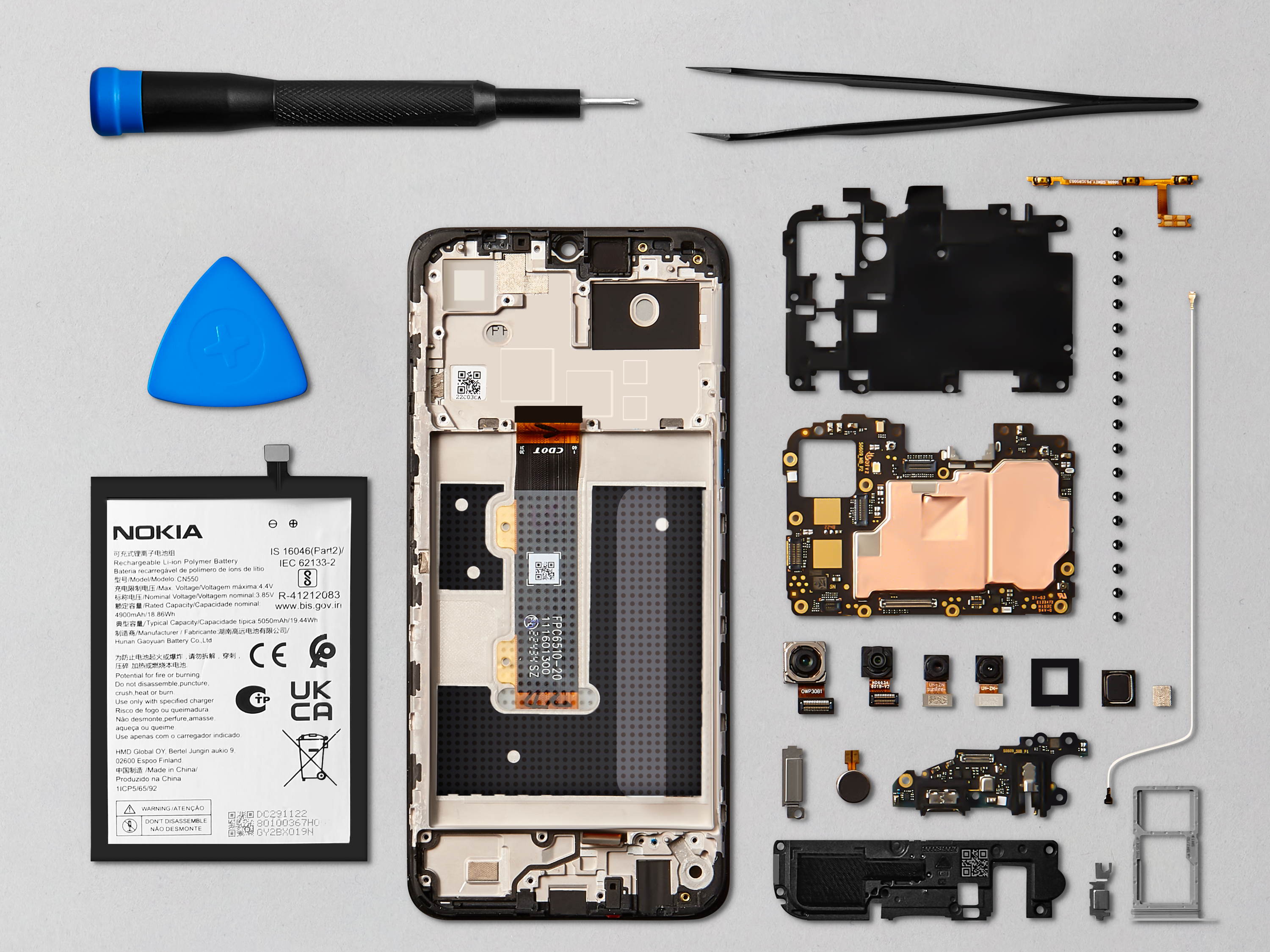 Három új Nokia készüléket, köztük az első felhasználók által is könnyen javítható okostelefonját jelentette be a gyártását Európába helyező HMD Global