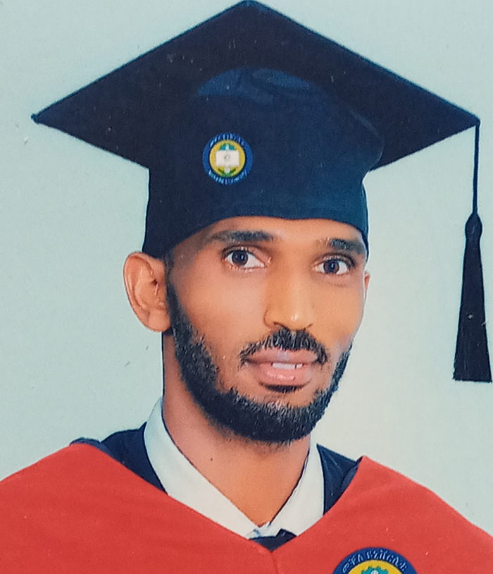 Yohannes memorial photo
Yohannes Halefom Reda, a coordination assistant, was 31 years old, from Ethiopia; he joined MSF in February 2021. 