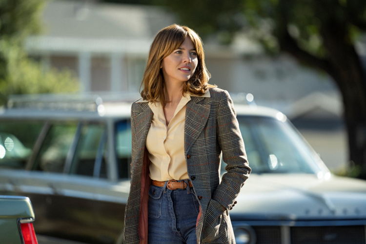 Joyce Prigger (Ophelia Lovibond)