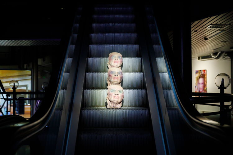 Jake Brush, Mall, Interrupted, Vonk Centrale, installation shot by Selma Gurbuz Jake Brush, Mall, Interrupted, Vonk Centrale, installation shot by Selma Gurbuz