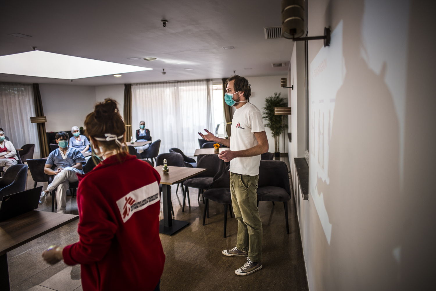 Interventie in een rusthuis in Brussel © Olivier Papegnies