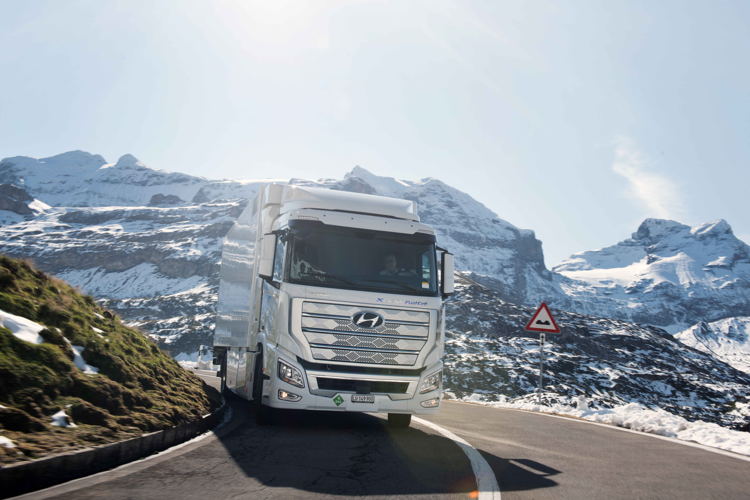Hyundai XCIENT Fuel Cell Truck