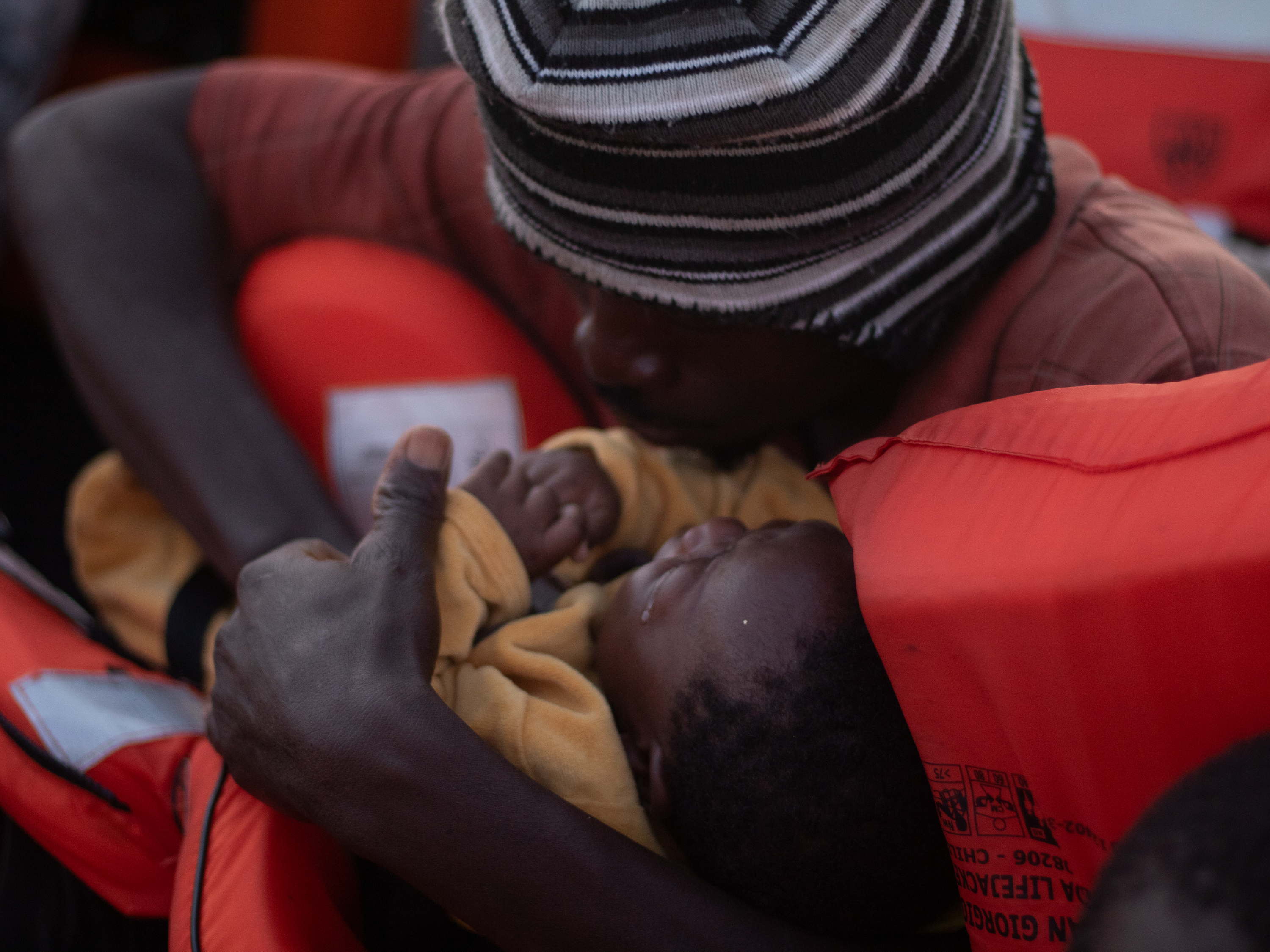 ‘Nadie vino a rescatarnos’: la nueva normalidad de las políticas migratorias de la UE en el Mediterráneo central 