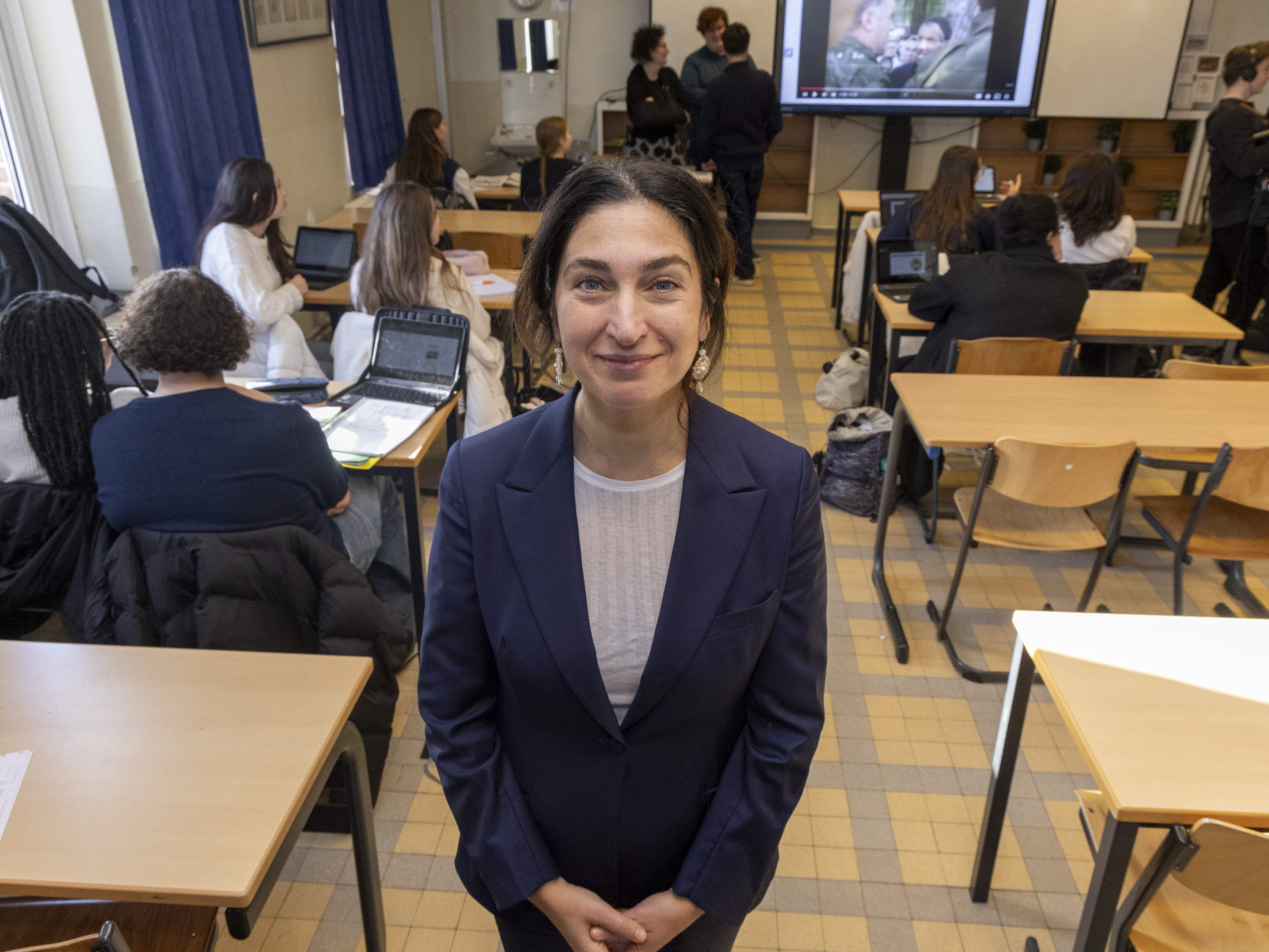 Bildungsministerin stellt neuen wissensbasierten Lehrplan für die flämische Grundschulbildung vor