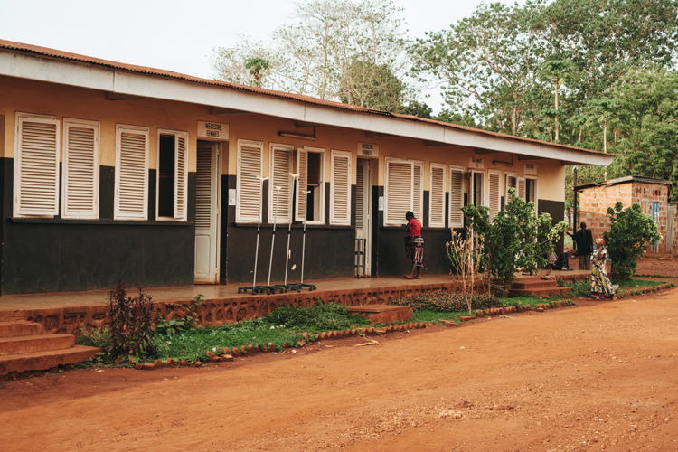 View inside the Bangassou Regional University Hospital (HRUB) where MSF supports all vital services, Mbomou prefecture, March 2023. Photographer: Julien Dewarichet | Date: 03/04/2023 View inside the Bangassou Regional University Hospital (HRUB) where MSF supports all vital services, Mbomou prefecture, March 2023. Photographer: Julien Dewarichet | Date: 03/04/2023