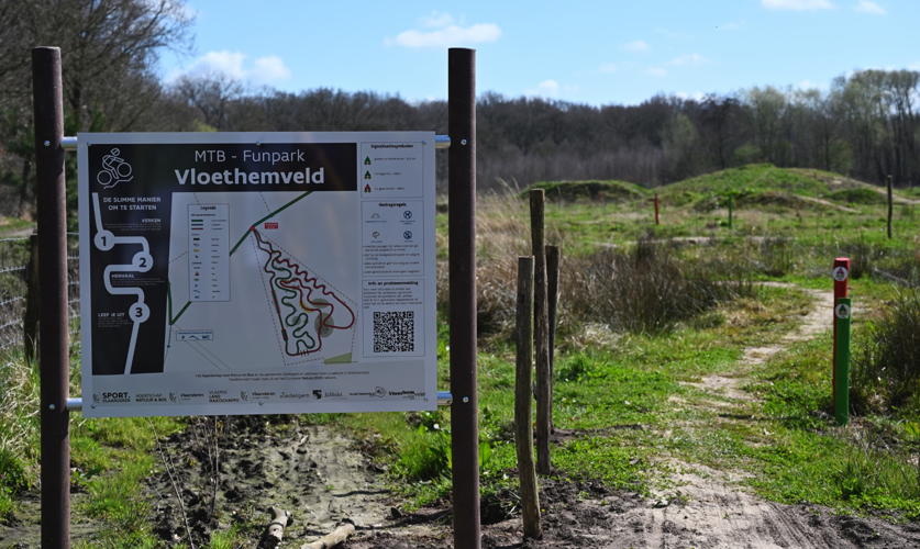 Infobord met route en tips ©VLM, Sven Verbeke