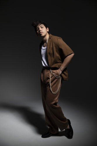 07.05.22_CK ALBUM PHOTOSHOOT543_V1 copy 07.05.22_CK ALBUM PHOTOSHOOT543_V1 copy