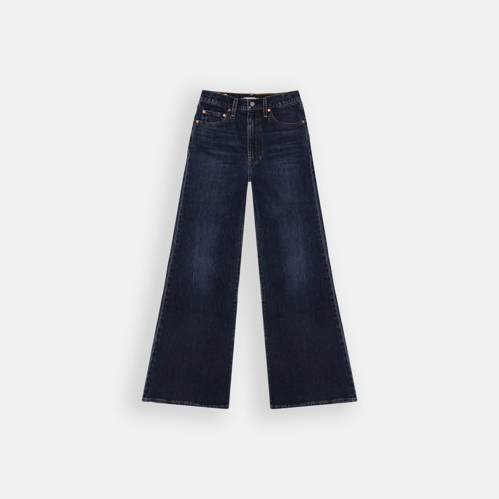 Levi's_24_H1_WB_A7503-0008_GLO_SL_FV_3000x3000.129.95jpg€ Levi's_24_H1_WB_A7503-0008_GLO_SL_FV_3000x3000.129.95jpg€